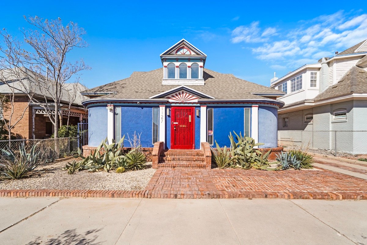 1127 Wyoming Ave